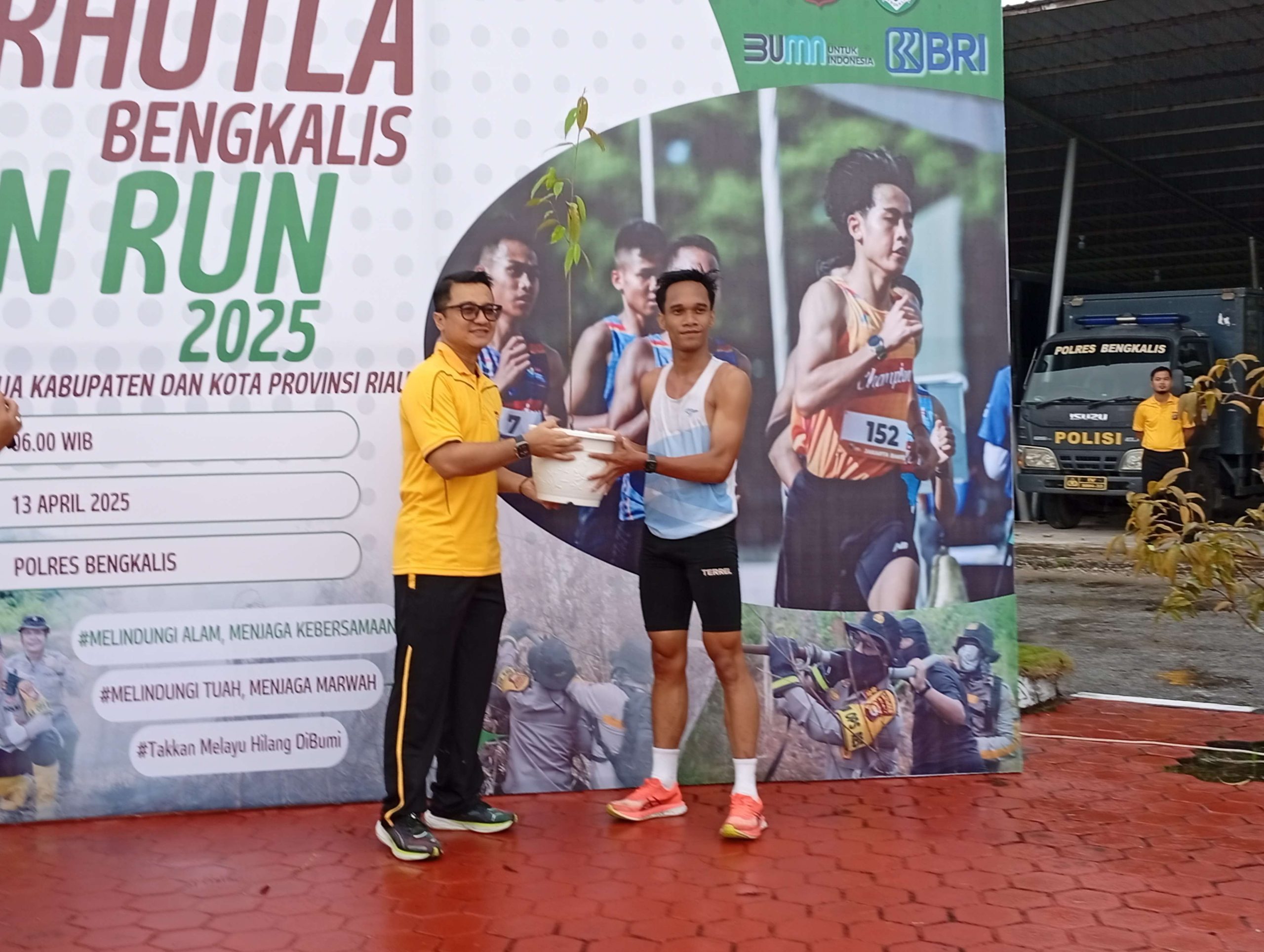 Karhutla Fun Run, Bengkalis Tanam Ribuan Bibit