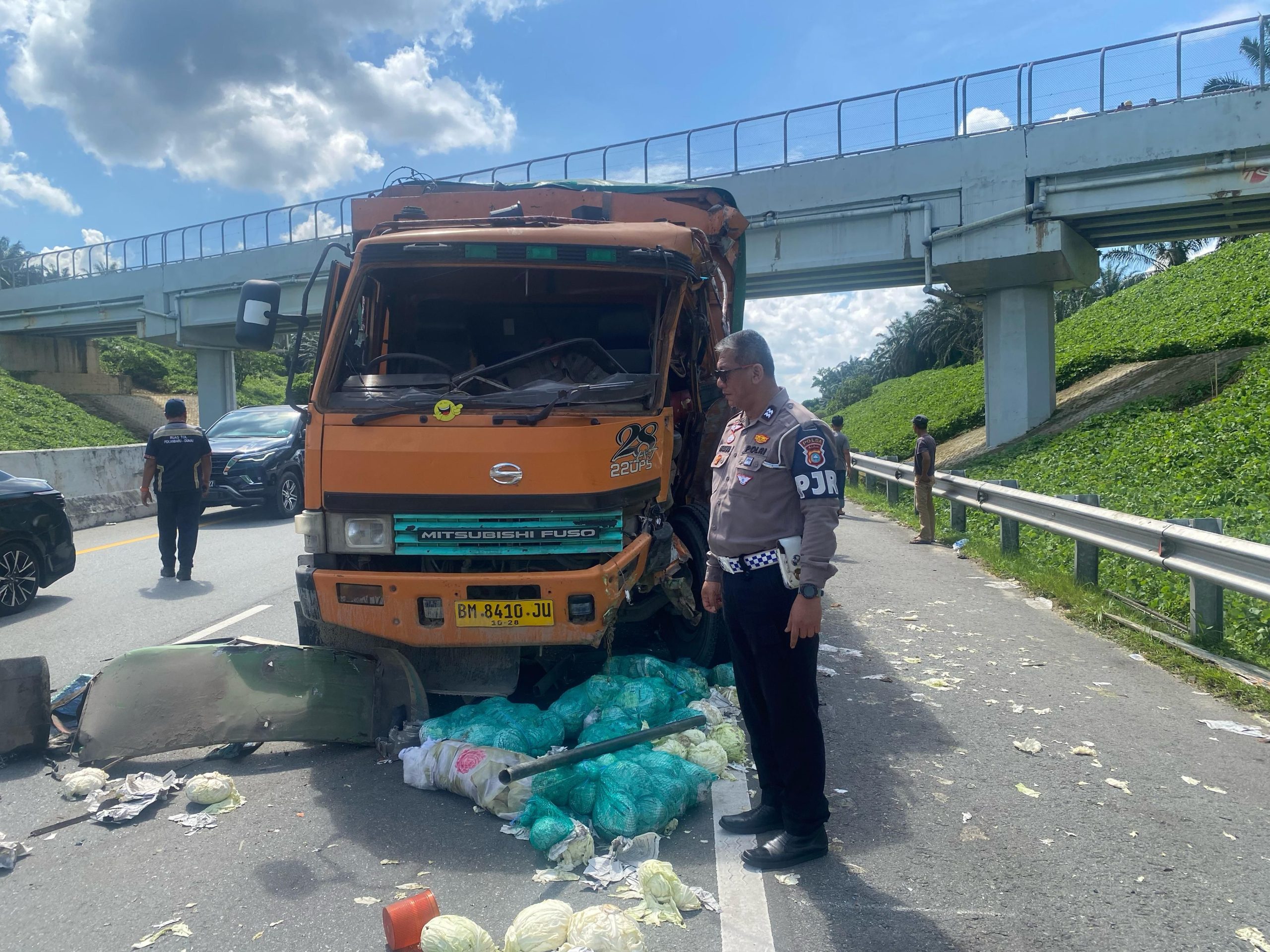 Kecelakaan Truk di Tol Permai, Seorang Penumpang Luka-luka